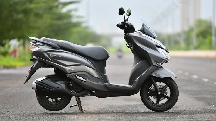 undefined Suzuki Burgman Street